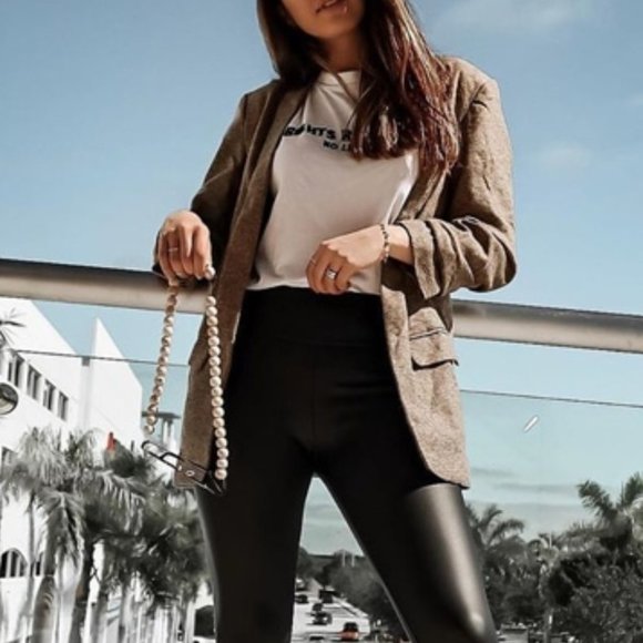 Business Chic Ruched Sleeve Dual Pocket Solid Blaz - Picture 5 of 12